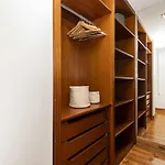 Typical Portuguese Apartment In Sao Bento
