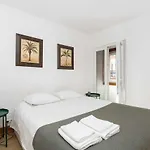 Typical Portuguese Apartment In Sao Bento