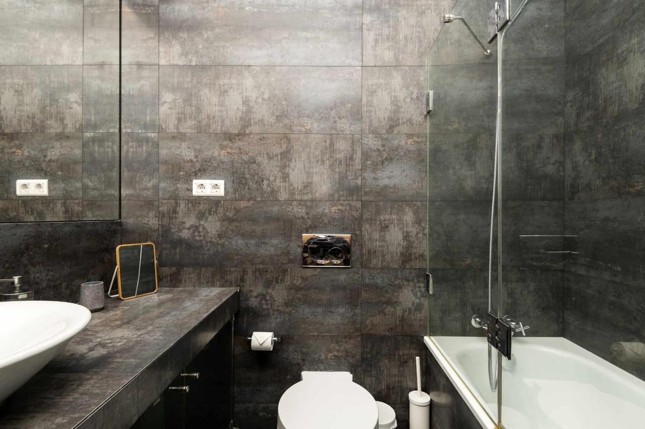 Typical Portuguese In Sao Bento Apartamento